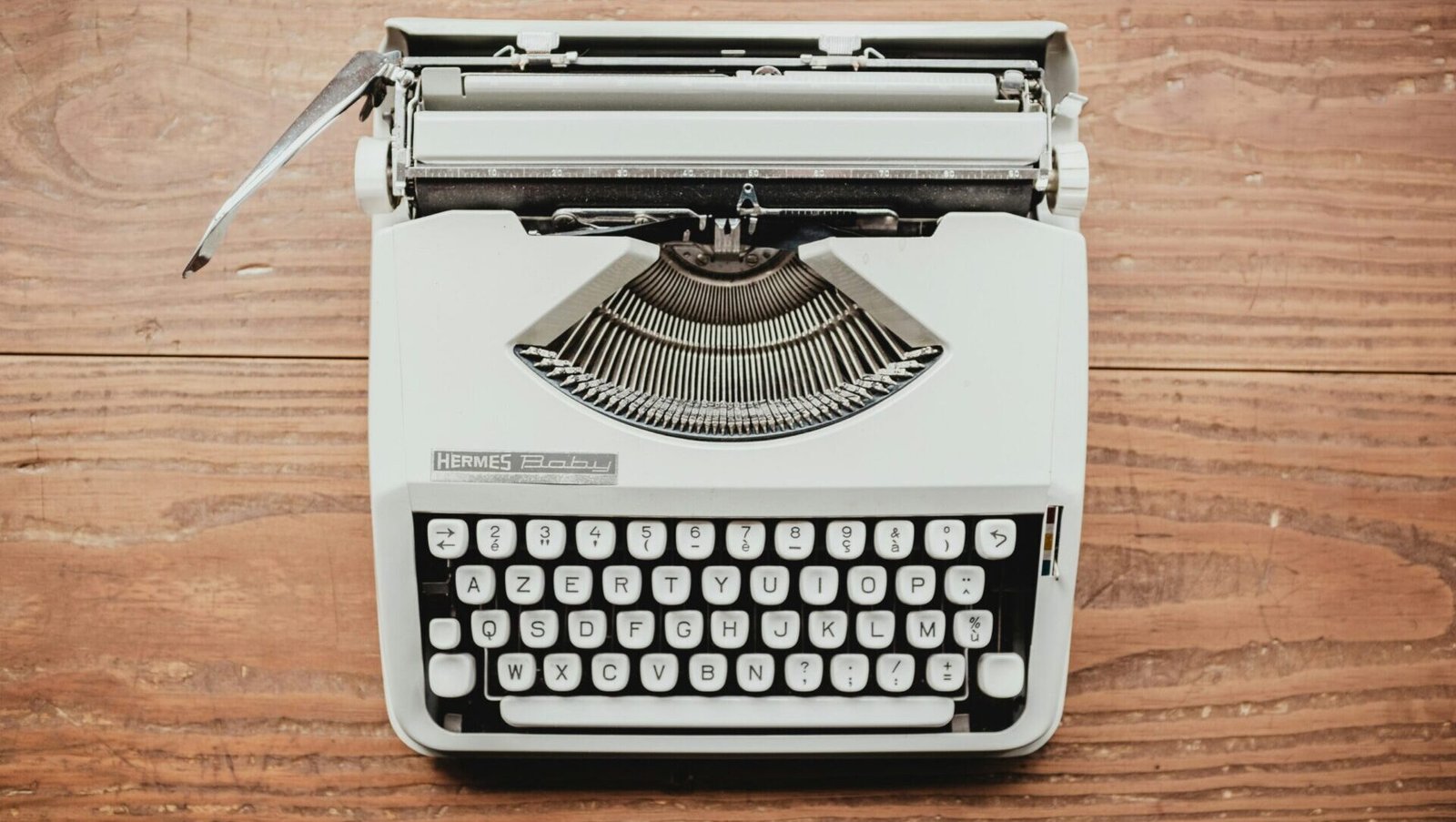 An old-fashioned type writer.
